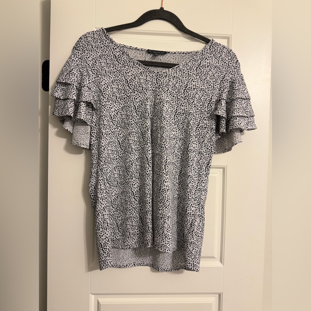 Adrianna Papell Black and White Ruffle Sleeve Blouse